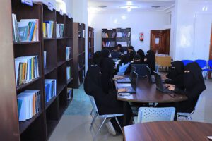 مكتبة الجامعة