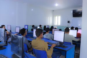 ميزة التطبيق العملي | الجامعة التخصصية الحديثة