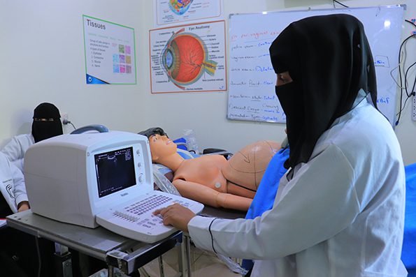 هندسة المعدات الطبية | الجامعة التخصصية الحديثة