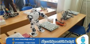 معمل الروبوتات وانترنت الاشياء