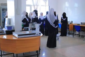 زيارة علمية لطالبات المدارس الثانوية