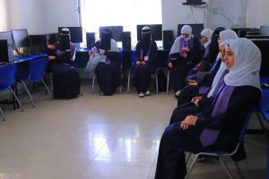 زيارة علمية لطالبات المدارس الثانوية
