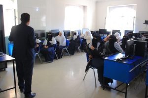 مرافق ومعامل الجامعة التخصصية الحديثة