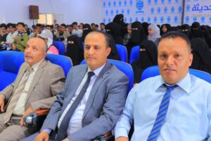 عميد شؤون الطلاب يستعرض لائحة شؤن الطلاب.