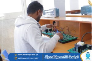 Electronics and Electrical Circuits Laboratory at msu yemen