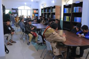 Al-Kibsi School students on a scientific visit to modern specialized university