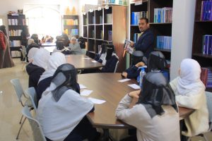 اهمية التعليم الجامعيأكدت الجامعة التخصصية الحديثة حرصها على فتح أبوابها أمام الزيارات المدرسية