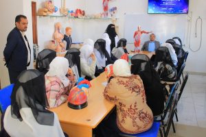 الزيارات المدرسية الى الجامعة التخصصية الحديثة