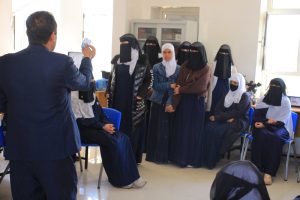الزيارات المدرسية الى الجامعة التخصصية الحديثة