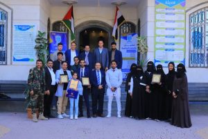 قيادة الجامعة تستقبل أسرة فيلم Roger