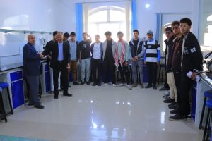 مدرسة الأفواج الأهلية في زيارة علمية للجامعة