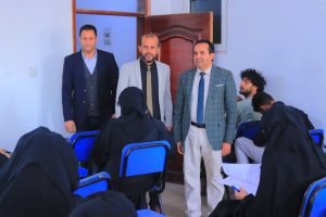 متابعة انتظام الامتحانات