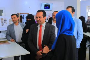 قسم التصميم الداخلي يقدم عروضًا احترافية في مقرر الرسم بالحاسوب 3D