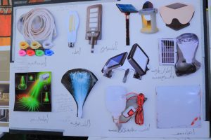 غرف نوم وغرف معيشة