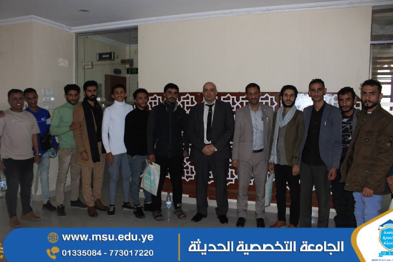 طلبة قسم تقنية المعلومات في زيارة علمية إلى شركة إبداع سوفت