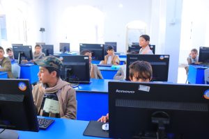 معامل تقنية المعلومات