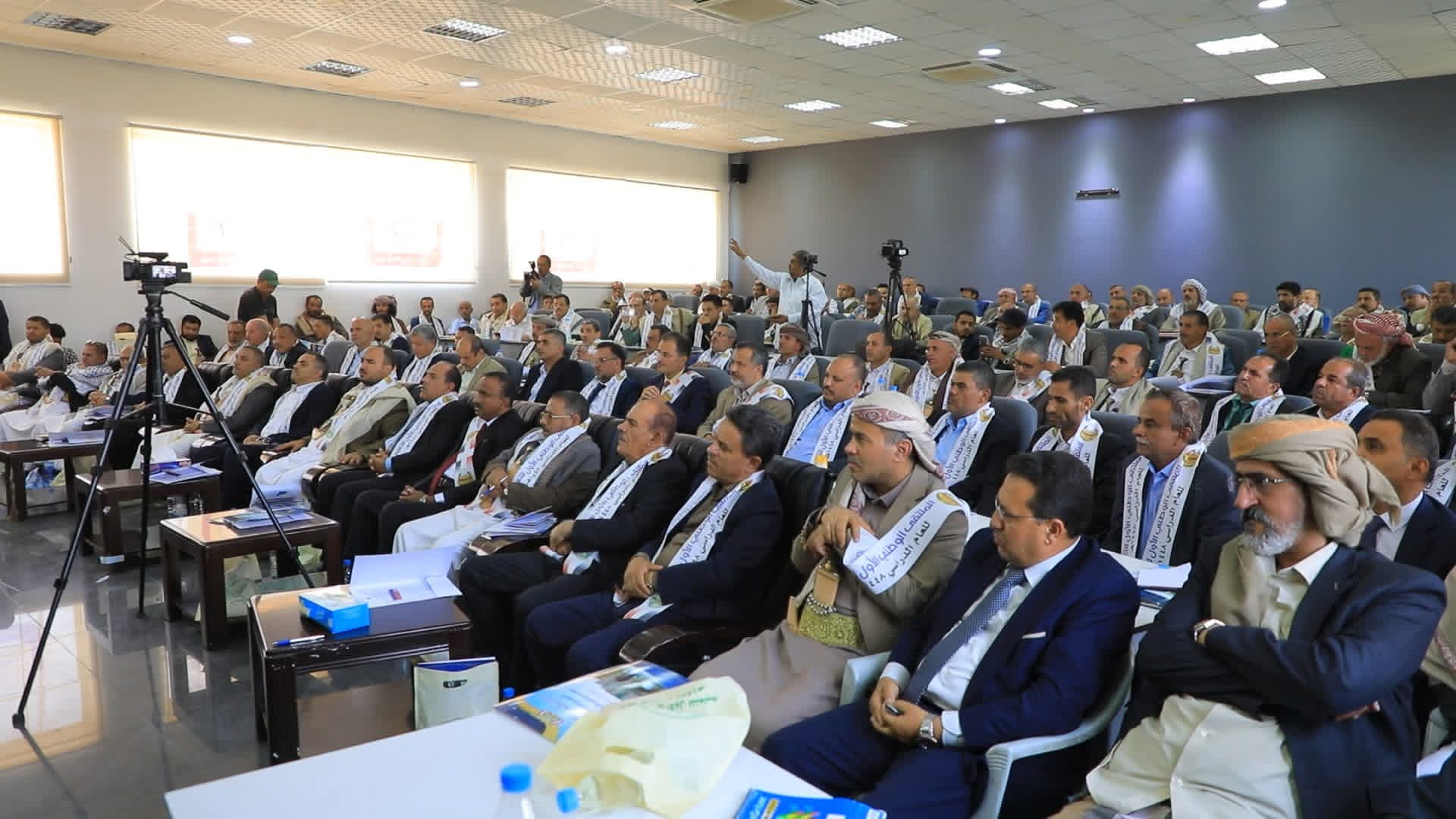  الجامعة تشارك في الملتقى الوطني الأول للتعليم
