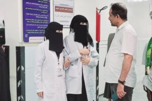 عميد كلية العلوم الطبية يتفقد التدريب السريري لطلاب التمريض