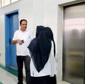 طلاب التمريض بالمستشفى الجمهوري ومركز الأورام