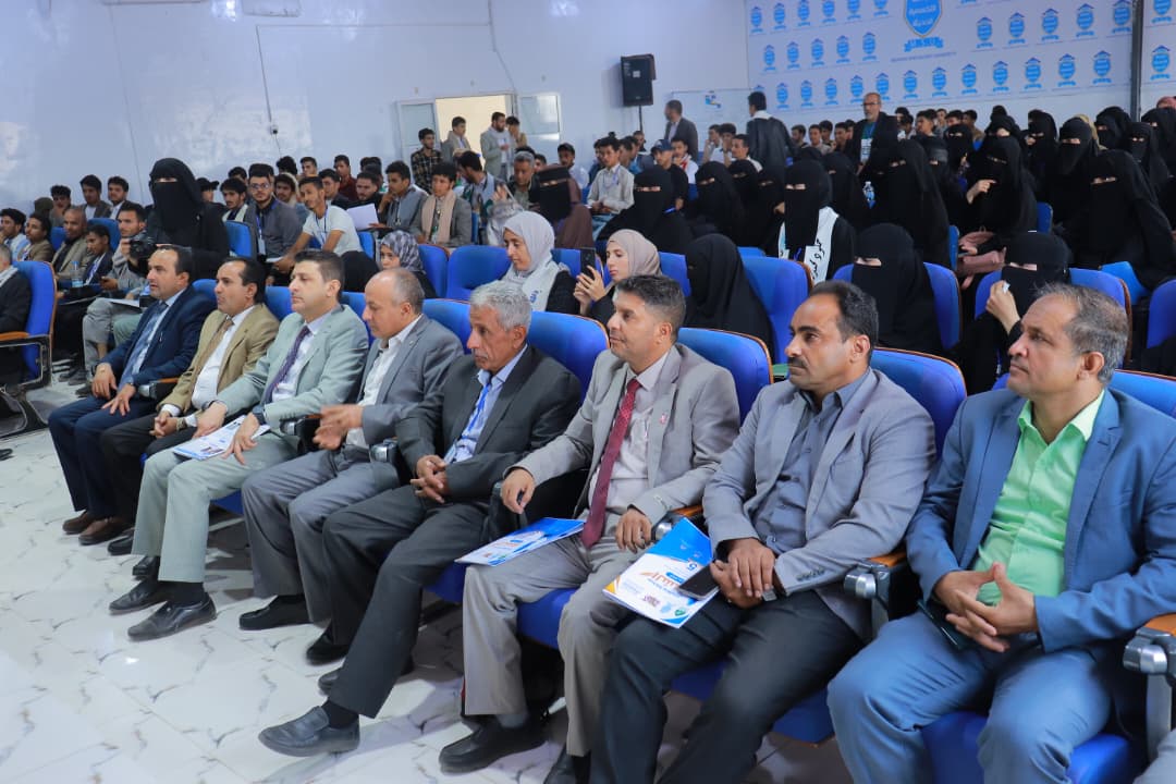 انطلاق مسابقة ومهرجان الشعر الخامس للجامعات وكليات المجتمع الحكومية والأهلية | الجامعة التخصصية الحديثة