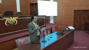 رئيس الجامعة التخصصية الحديثة د. مجاهد الجبر يقدم ندوة علمية بمجلس الشورى حول الذكاء الاصطناعي واتخاذ القرار