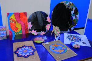 معرض نظرية الألوان في الجامعة التخصصية الحديثة | المعرض السنوي لنظرية الألوان لطلبة التصميم الداخلي | مشاريع طلبة التصميم الداخلي في نظرية الألوان | معرض مشاريع التصميم الداخلي في الجامعة التخصصية الحديثة